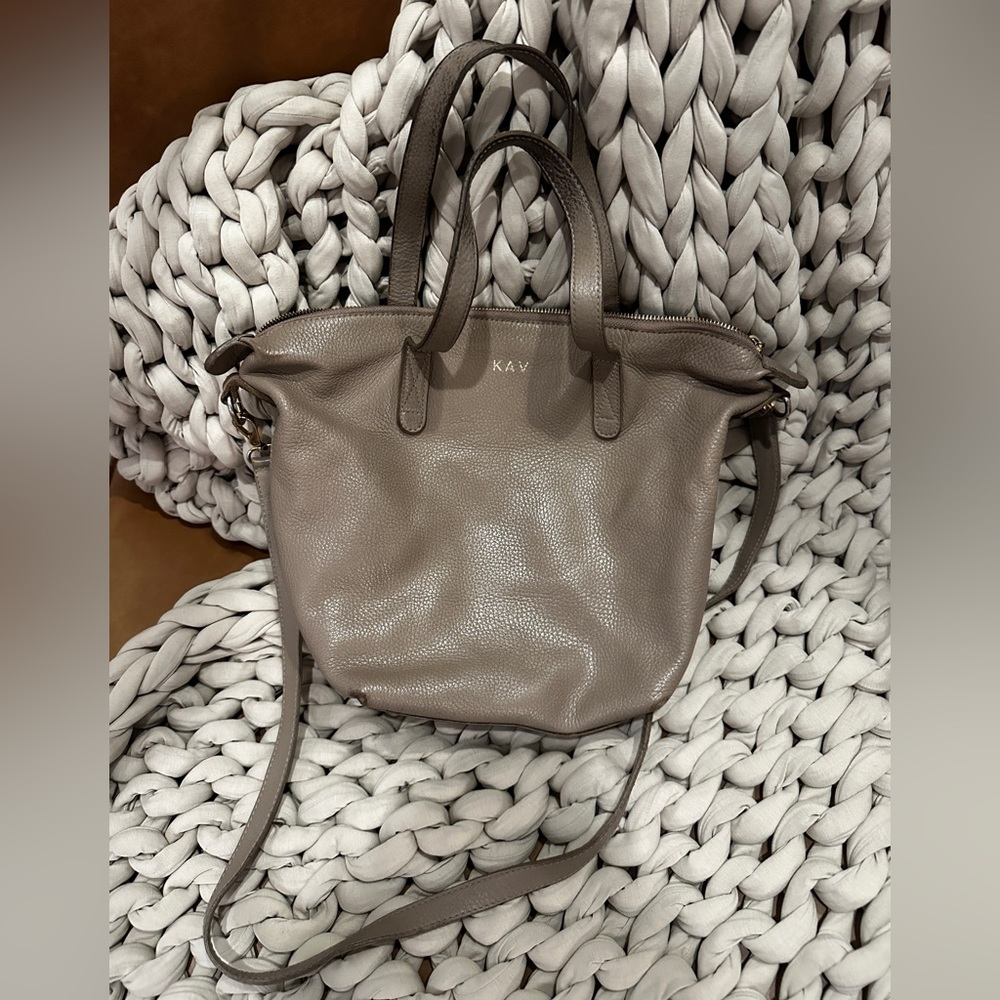 Cuyana Cross-Body Tote - Picture 2 of 13